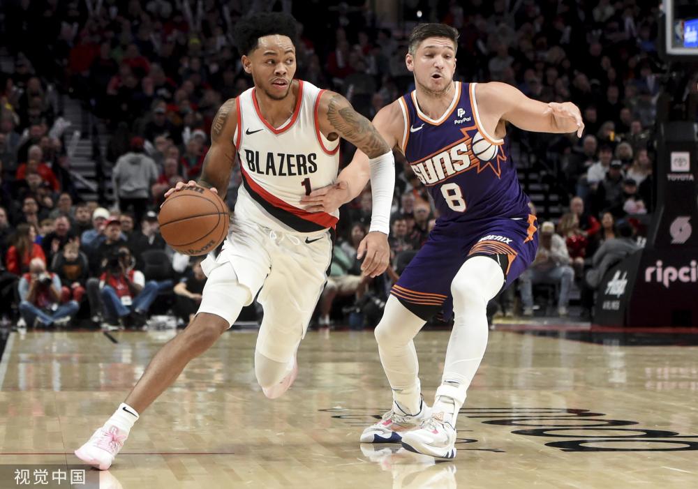 成的配合助 成的配合助