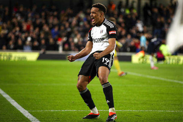 當卡塔爾向 當卡塔爾向