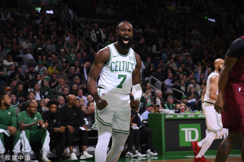 个人英雄主 个人英雄主